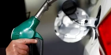 Government Slashes Fuel Prices by Rs22 Per Litre on Eid Relief Move