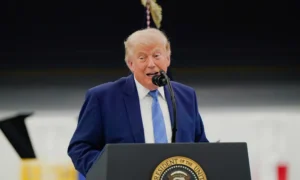 Donald Trump giving interview about Pakistan and US Iran diplomatic agreement