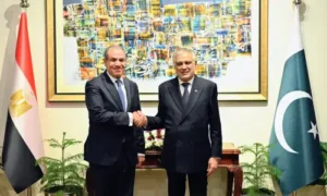 Pakistani Foreign Minister Ishaq Dar preparing to attend R-4 foreign ministers meeting with Egypt, Saudi Arabia, and Türkiye in Cairo.