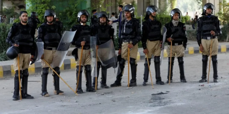 Pakistan Plans New Internal Security Policy to Strengthen Policing