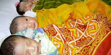 India Fertility Rate Drops as Couples Choose Child-Free Life
