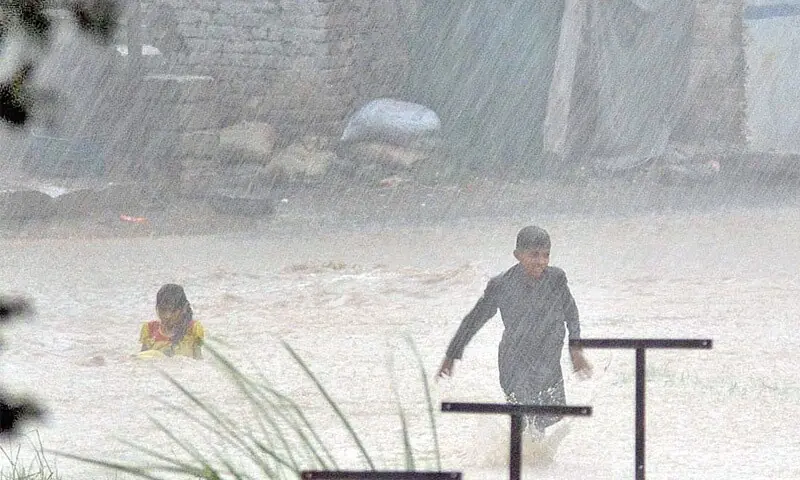 Storm clouds over Pakistan indicating heavy rain and flood risk warning issued by NDMA.