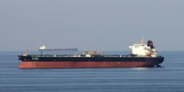 Large oil tankers operating near the Strait of Hormuz amid rising freight costs.