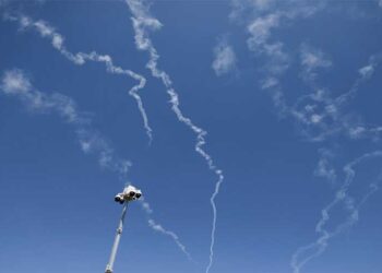 US Iran war intensifies as Donald Trump demands peace deal after new military strikes