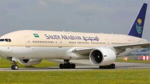 Aircraft on airport runway representing expanded air transport cooperation between Saudi Arabia and Pakistan.