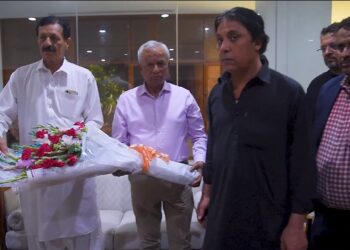 Syed Muhammad Nihal Hashmi Condemns Acid Attack on Quetta Doctor in Karachi Visit