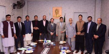 Wafaqi Mohtasib honours agencies for public service excellence
