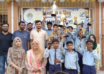 Students participate in various competitions during the Muarka Haq Sports Festival in Karachi.
Photo By Azb