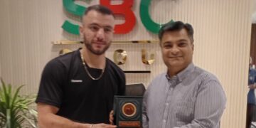 SBC Group Honors Usman Wazeer At Karachi Head Office