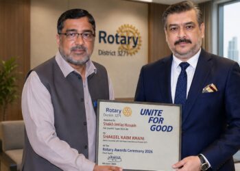 Rotary International District 3271 presenting Peace Award to Shaikh Imtiaz Hussain.