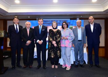 KCFR seminar on Budget 2026-27 with economists and policymakers in Karachi
