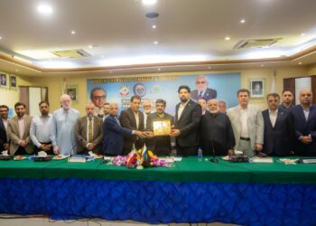 Pakistan and Iran business leaders discuss trade connectivity and joint ventures during KCCI meeting in Karachi.