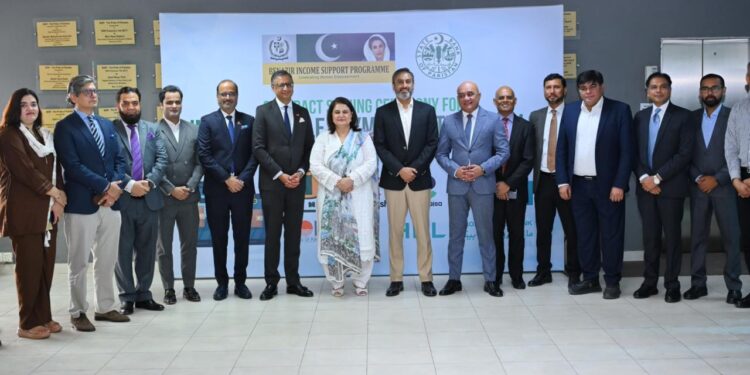 Women beneficiaries accessing BISP digital wallet stipend payments in Pakistan