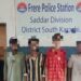 Karachi District South police showing seized stolen motorcycles and weapons after arrest of five-member street crime gang near Frere area.