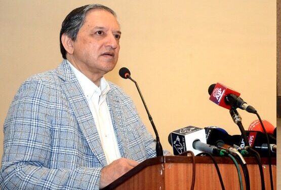Senator Saleem Mandviwalla handing over medical and surgical supplies to Jinnah Hospital management in Karachi.