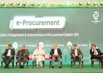 Representatives from PPRA, PITB and The Bank of Punjab speaking at the e-procurement awareness seminar in Lahore.