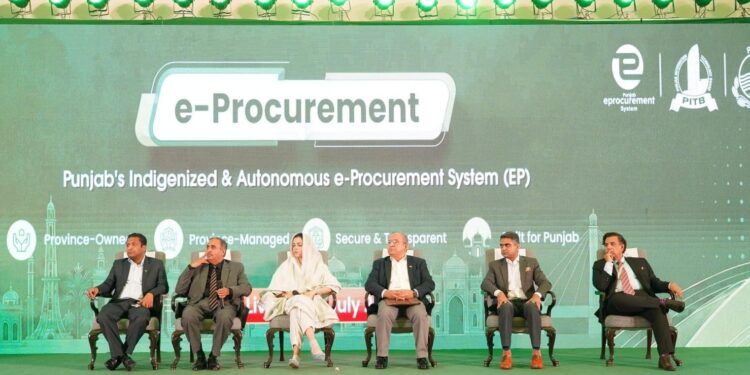 Representatives from PPRA, PITB and The Bank of Punjab speaking at the e-procurement awareness seminar in Lahore.