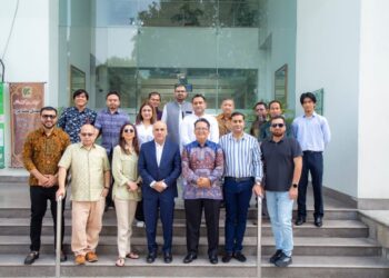 Indonesian diplomat Dewanto Priyokusumo attends a farewell luncheon hosted by the Pakistan-Indonesia Business Forum in Karachi.