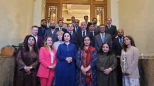 Pakistan Ambassador Faisal Niaz Tirmizi meeting the National Defence University delegation in Moscow.