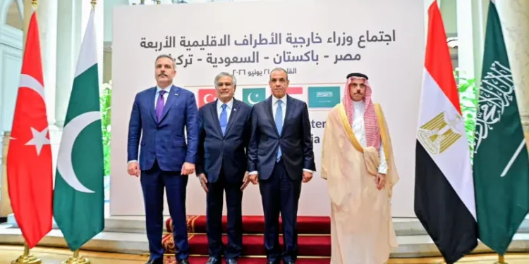 R-4 foreign ministers meeting in Cairo discussing the Islamabad MoU and regional diplomacy.