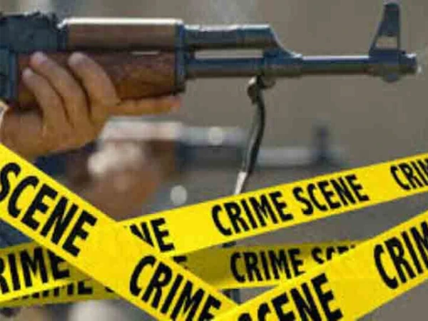 Police officers at the scene of a shooting near Clifton Licence Office in Karachi
