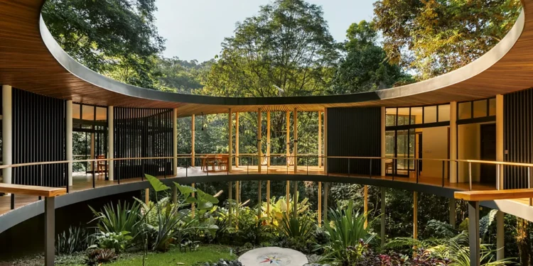 Ten Stunning Summer Retreats Blend Nature And Design