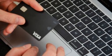 Visa Reveals AI Shopping Surge as Trust Remains Key Issue
