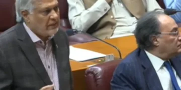 Pakistan Foreign Minister Ishaq Dar presenting the US-Iran agreement in the National Assembly.