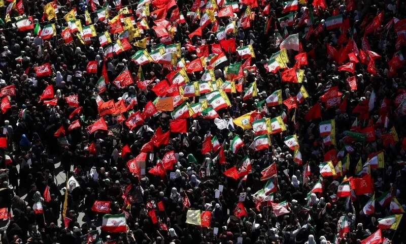 Hundreds of thousands of mourners attend the funeral and burial of Iran's late Supreme Leader Ali Khamenei in Mashhad.