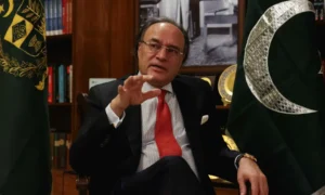 Pakistan Finance Minister Muhammad Aurangzeb during discussions on US trade and investment cooperation.