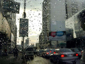 Cloudy skies over Karachi as the Pakistan Meteorological Department forecasts hot, humid weather and light drizzle.