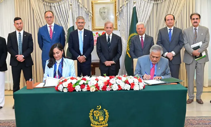 Canadian Foreign Minister Anita Anand meets Pakistani leaders during her official visit to Islamabad