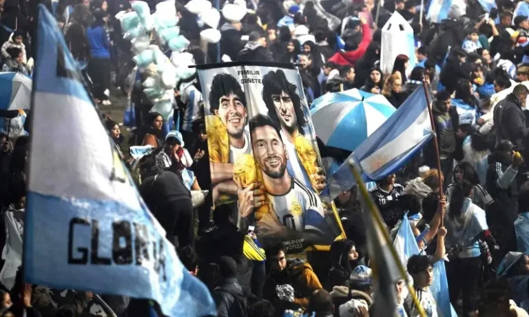 Argentina football team during the FIFA World Cup final against Spain
