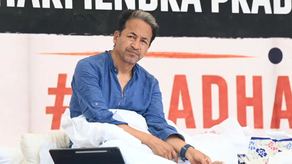 Protesters gather in New Delhi while activist Sonam Wangchuk remains on hunger strike demanding education reforms.