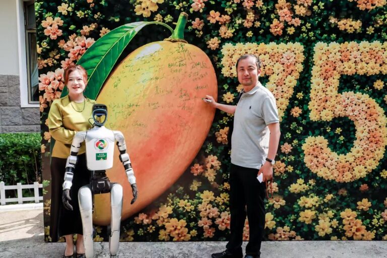 Visitors attend the Pakistan-China Silk Road Mango Festival 2026 at Pakistan House in Beijing, showcasing premium Pakistani mangoes.