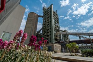 DIB Group completes USD 101 million Commodity Murabaha financing for DG Khan Cement acquisition of Rafhan Maize Products.