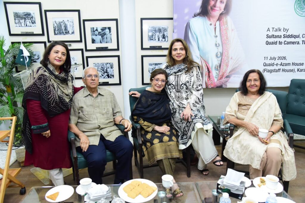 HUM Network Chairperson Sultana Siddiqui speaking at the Quaid-e-Azam House Museum's event on the role of media in nation building in Karachi.