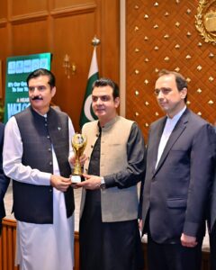 Saleem Khan Tanoli receives the Haripur Chamber of Commerce and Industry First Achievement Award from Governor Faisal Karim Kundi at Governor House Peshawar.