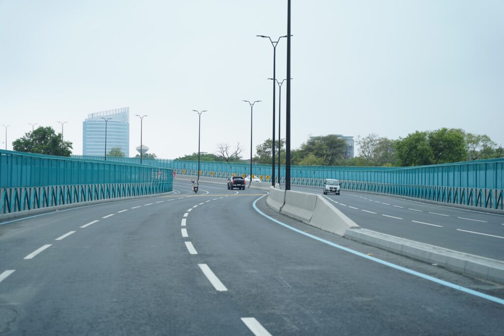 CBD Punjab's Route 47 Solarization Project undergoes a revised feasibility review following changes to Pakistan's electricity billing framework.