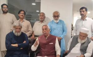 Featured Image ALT Text: Pakistan Petroleum Dealers Association leaders address a press conference to announce a nationwide petrol pump strike.