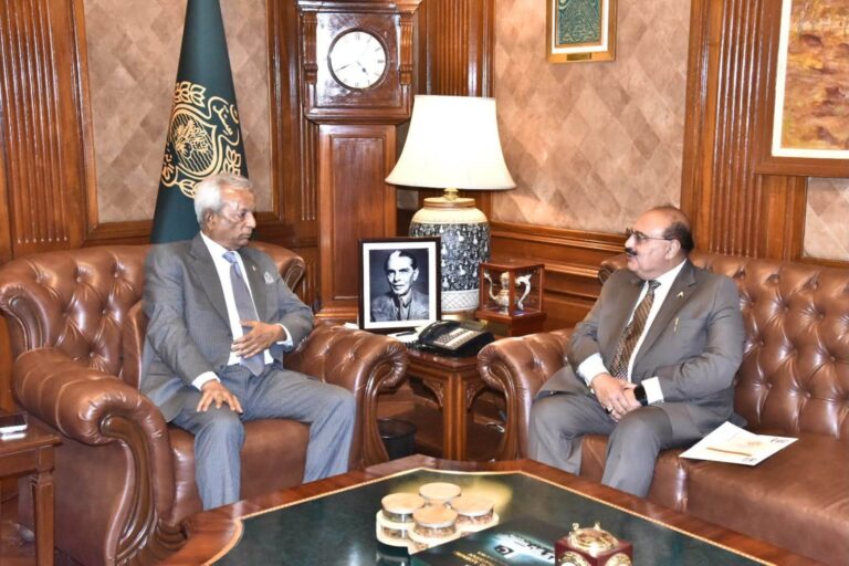 Kaukab Iqbal and Sindh Governor Syed Nehal Hashmi discuss consumer rights and public welfare at the Governor House.