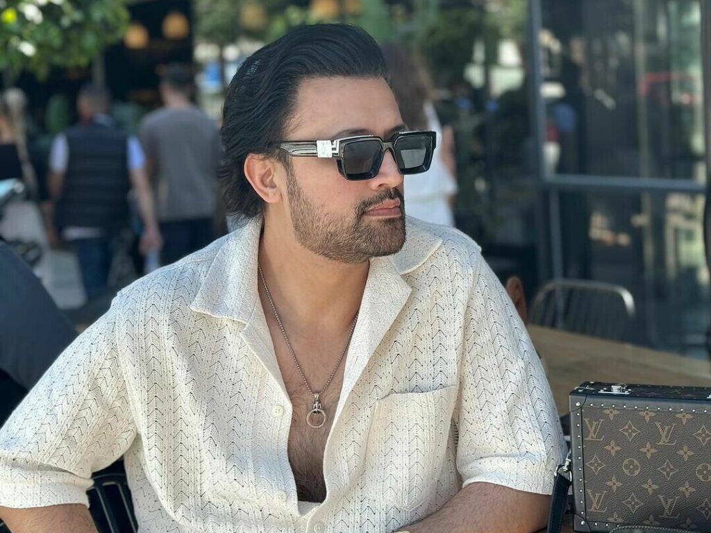 Pakistani singer Atif Aslam promotes his upcoming album Subah Aye Na, scheduled for worldwide release on July 31.