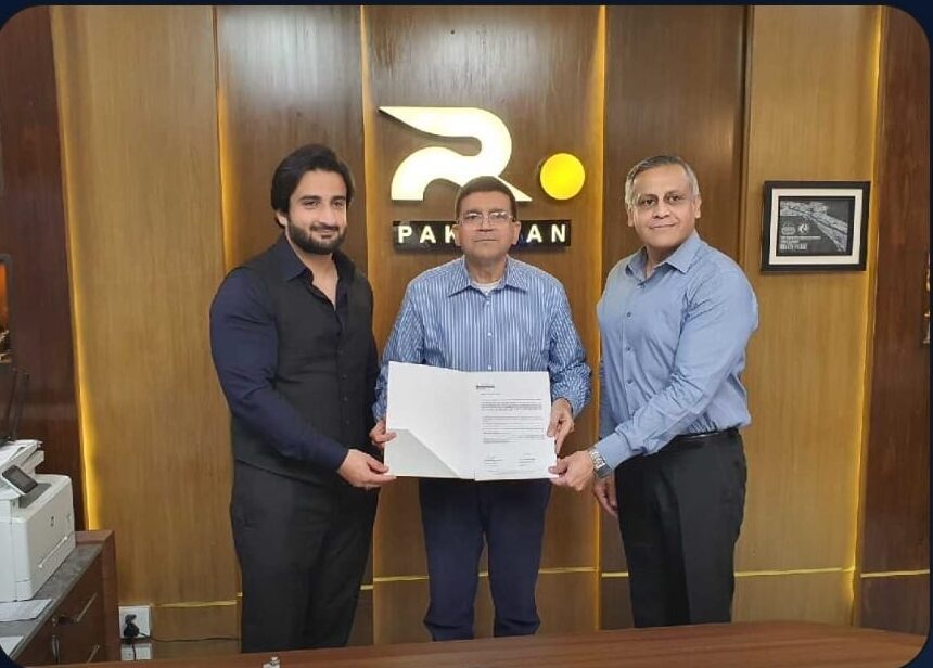 Executives from KEVROKSpaces, Reportage Properties Pakistan and Hidayat & Co during the MoU signing ceremony.