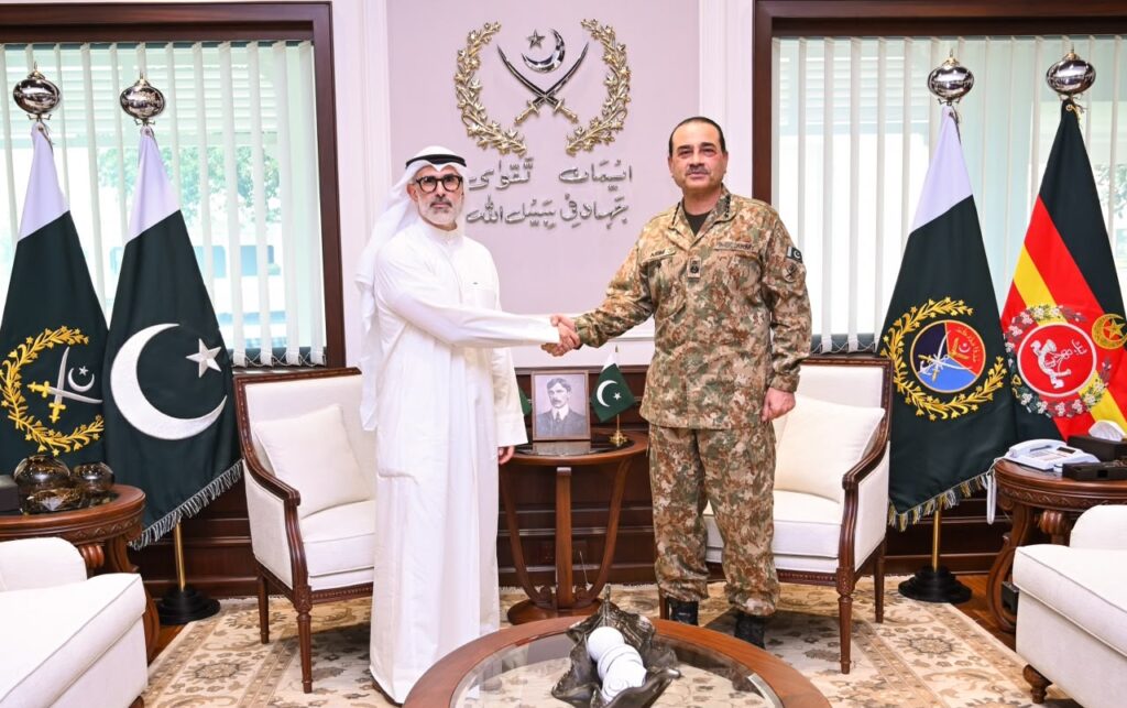 Field Marshal Asim Munir welcomes Kuwait's Foreign Minister Sheikh Jarrah Jaber Al-Ahmad Al-Sabah during a meeting at GHQ Rawalpindi.