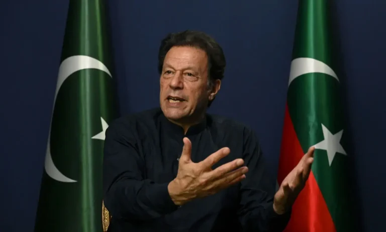 Imran Khan hospital transfer dispute between PTI and Pakistan government