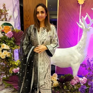 Ali Ansari and Nadia Khan discuss social media clips and Zanjeerein controversy