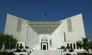 Imran Khan hospital transfer dispute and Pakistan Bar Council criticism of government