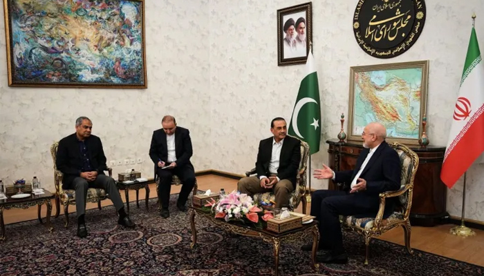 Iran Conflict: Pakistan Pushes for De-escalation in Tehran