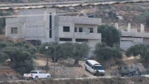 Israeli settlers attack Palestinian homes near Qusra in West Bank