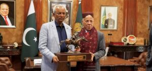 Sindh Governor Nehal Hashmi meets Moroccan Ambassador Mohamed Karmoune to discuss Pakistan-Morocco trade and economic ties